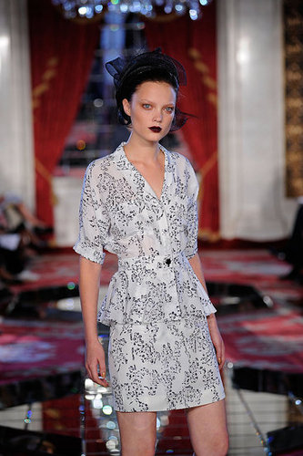 Jason Wu Expanding Full-Steam Ahead for Spring 2010; Cathy Horyn Unsure About All the Buzz Jason Wu Expanding Full-Steam Ahead for Spring 2010; Cathy Horyn Unsure About All the Buzz