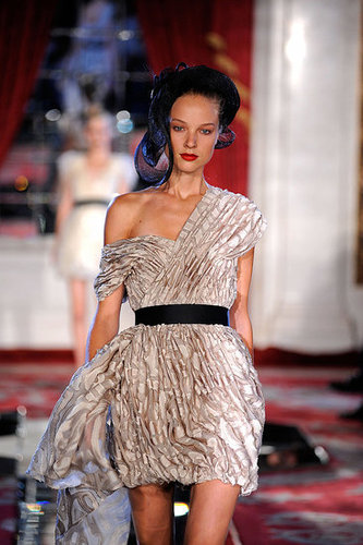 Jason Wu Expanding Full-Steam Ahead for Spring 2010; Cathy Horyn Unsure About All the Buzz Jason Wu Expanding Full-Steam Ahead for Spring 2010; Cathy Horyn Unsure About All the Buzz