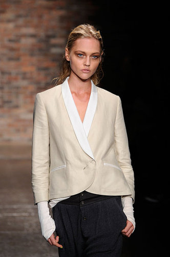 Rag & Bone Adds Sunglasses, Shoes, and Other Sundry Accessories to Their Cool Girl Basics for Spring 2010 Rag & Bone Adds Sunglasses, Shoes, and Other Sundry Accessories to Their Cool Girl Basics for Spring 2010