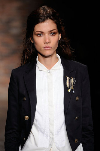 Rag & Bone Adds Sunglasses, Shoes, and Other Sundry Accessories to Their Cool Girl Basics for Spring 2010 Rag & Bone Adds Sunglasses, Shoes, and Other Sundry Accessories to Their Cool Girl Basics for Spring 2010
