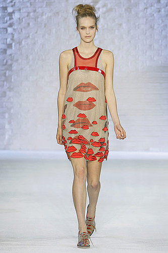 Alberta Ferretti's Spring 2010 Philosophy: Light, Gauzy, and Full of Lips Alberta Ferretti's Spring 2010 Philosophy: Light, Gauzy, and Full of Lips