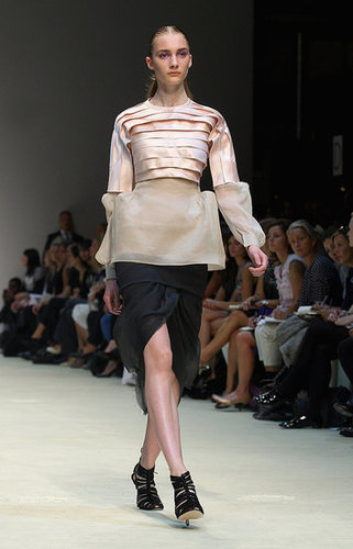 Marios Schwab Debuts Three-Way Layering for Spring 2010 Marios Schwab Debuts Three-Way Layering for Spring 2010