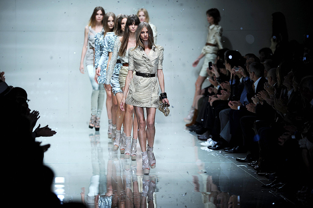 Burberry Returns to Home Turf for Spring 2010 Burberry Returns to Home Turf for Spring 2010