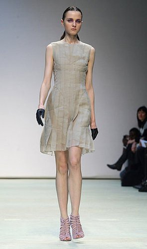 Marios Schwab Debuts Three-Way Layering for Spring 2010 Marios Schwab Debuts Three-Way Layering for Spring 2010