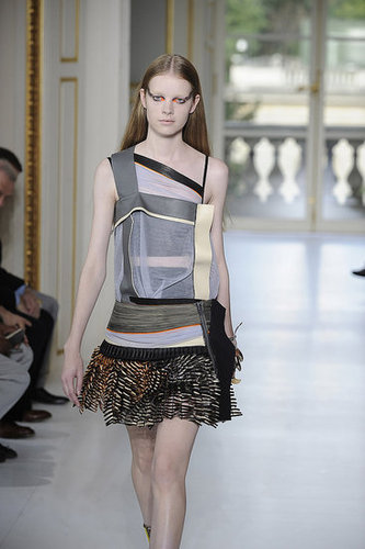 Balenciaga Aims to Go Thorougly Modern for Spring 2010 Balenciaga Aims to Go Thorougly Modern for Spring 2010