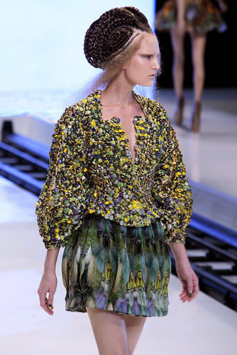 Alexander McQueen Shows Holographic Alien Beauties for Spring 2010 Alexander McQueen Shows Holographic Alien Beauties for Spring 2010