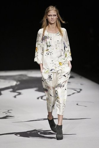 Copenhagen Fashion Week: Rutzou Fall 2009 Copenhagen Fashion Week: Rutzou Fall 2009