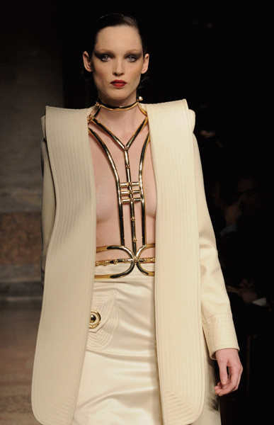Milan Fashion Week: Francesco Scognamiglio Fall 2009 Milan Fashion Week: Francesco Scognamiglio Fall 2009