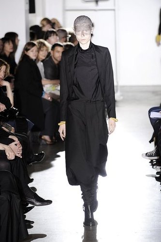 Paris Fashion Week: Kris Van Assche Fall 2009 Paris Fashion Week: Kris Van Assche Fall 2009