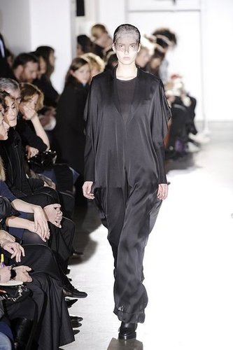 Paris Fashion Week: Kris Van Assche Fall 2009 Paris Fashion Week: Kris Van Assche Fall 2009