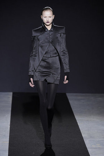 Paris Fashion Week: Bruno Pieters Fall 2009 Paris Fashion Week: Bruno Pieters Fall 2009