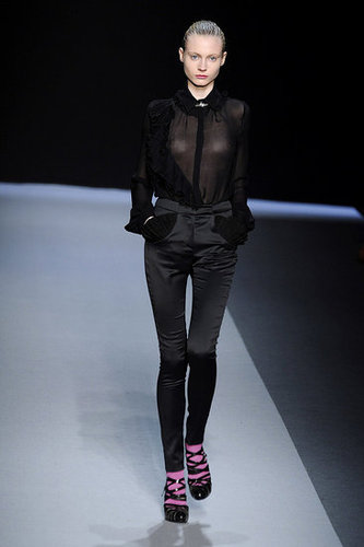 Paris Fashion Week: Emanuel Ungaro Fall 2009 Paris Fashion Week: Emanuel Ungaro Fall 2009
