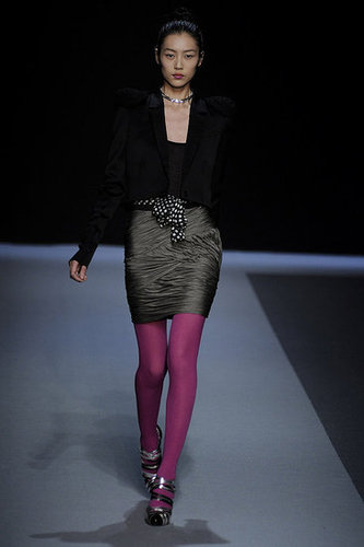 Paris Fashion Week: Emanuel Ungaro Fall 2009 Paris Fashion Week: Emanuel Ungaro Fall 2009