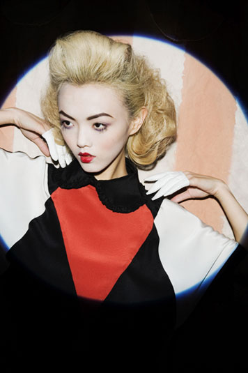 Photo: Shannon Sinclair, Style: Karen Levitt, Makeup: Masha G, Hair: Francky L'Official, Set: We Are Rocket Science, Model: Mila