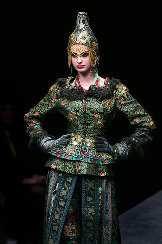 Russia Fashion Week: Slava Zaitsev Fall 2009 Russia Fashion Week: Slava Zaitsev Fall 2009