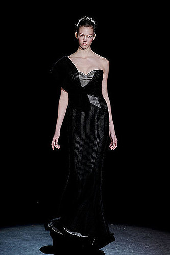 Carolina Herrera Fall 2009
Carolina Herrera Fall 2009