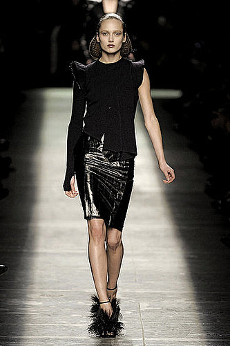 Givenchy Fall 2009
Givenchy Fall 2009