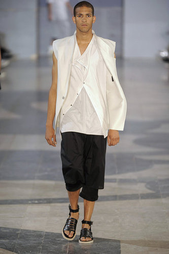 Paris: Kris Van Assche Men's Spring 2010 Paris: Kris Van Assche Men's Spring 2010