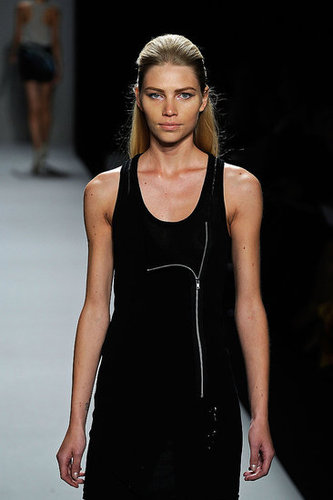 New York Fashion Week: Nicole Miller Spring 2010 New York Fashion Week: Nicole Miller Spring 2010
