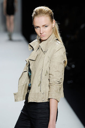 New York Fashion Week: Nicole Miller Spring 2010 New York Fashion Week: Nicole Miller Spring 2010