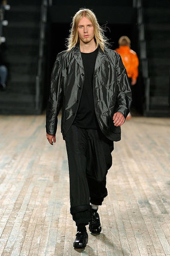 New York Fashion Week: Y-3 Spring 2010 New York Fashion Week: Y-3 Spring 2010