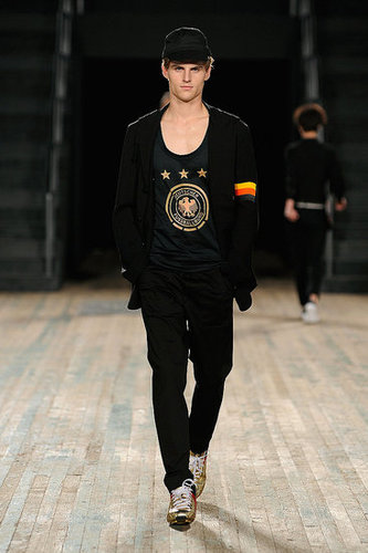 New York Fashion Week: Y-3 Spring 2010 New York Fashion Week: Y-3 Spring 2010