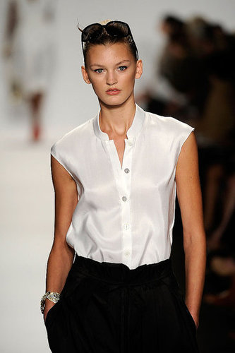 New York Fashion Week: Badgley Mischka Spring 2010 New York Fashion Week: Badgley Mischka Spring 2010