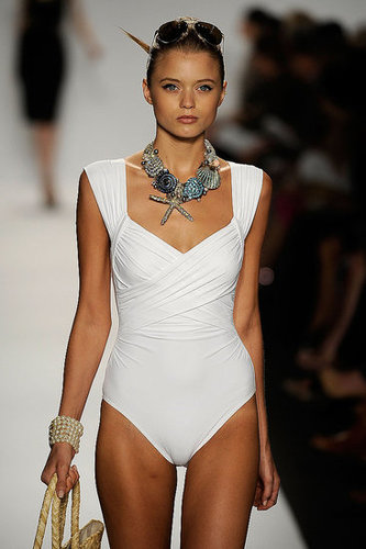 New York Fashion Week: Badgley Mischka Spring 2010 New York Fashion Week: Badgley Mischka Spring 2010