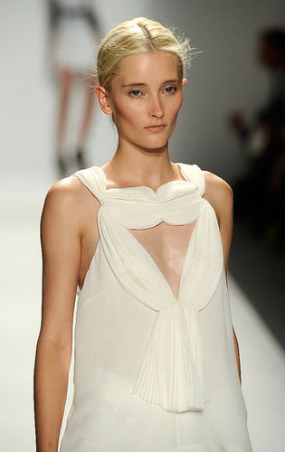 New York Fashion Week: Willow Spring 2010 New York Fashion Week: Willow Spring 2010