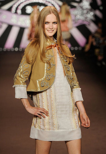 New York Fashion Week: Anna Sui Spring 2010 New York Fashion Week: Anna Sui Spring 2010