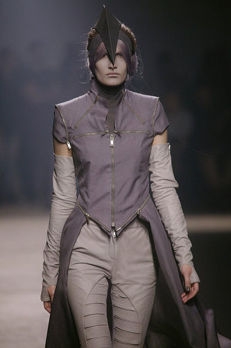 Paris Fashion Week: Gareth Pugh Spring 2010 Paris Fashion Week: Gareth Pugh Spring 2010