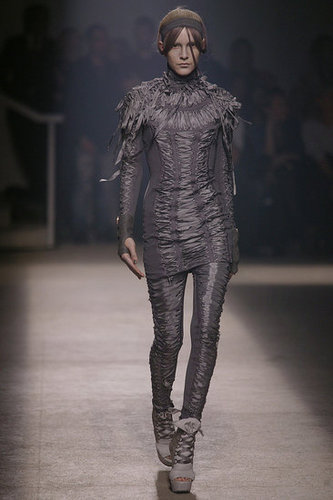 Paris Fashion Week: Gareth Pugh Spring 2010 Paris Fashion Week: Gareth Pugh Spring 2010