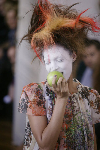 Paris Fashion Week: Vivienne Westwood Spring 2010 Paris Fashion Week: Vivienne Westwood Spring 2010
