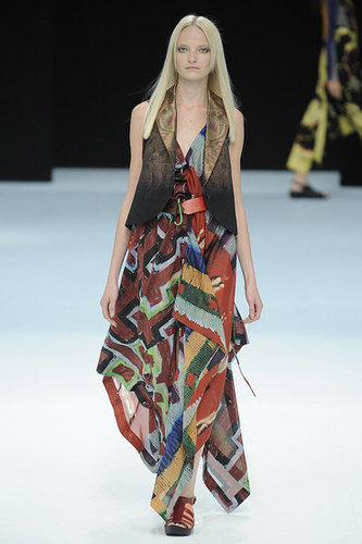 Paris Fashion Week: Issey Miyake Spring 2010 Paris Fashion Week: Issey Miyake Spring 2010