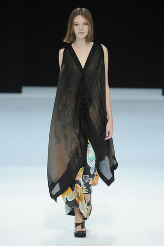 Paris Fashion Week: Issey Miyake Spring 2010 Paris Fashion Week: Issey Miyake Spring 2010