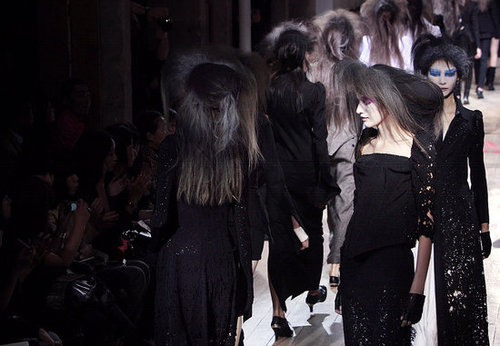 Paris Fashion Week: Yohji Yamamoto Spring 2010 Paris Fashion Week: Yohji Yamamoto Spring 2010