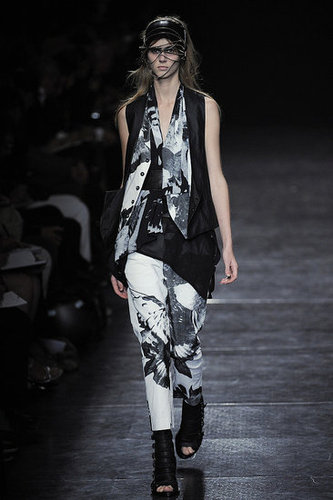 Paris Fashion Week: Ann Demeulemeester Spring 2010 Paris Fashion Week: Ann Demeulemeester Spring 2010