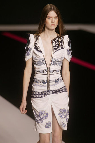 Paris Fashion Week: Leonard Spring 2010 Paris Fashion Week: Leonard Spring 2010