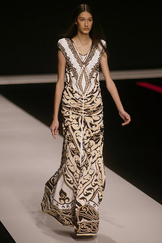 Paris Fashion Week: Leonard Spring 2010 Paris Fashion Week: Leonard Spring 2010