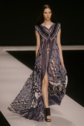 Paris Fashion Week: Leonard Spring 2010 Paris Fashion Week: Leonard Spring 2010