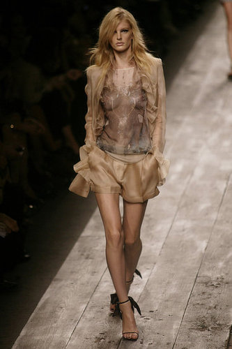 Paris Fashion Week: Valentino Spring 2010 Paris Fashion Week: Valentino Spring 2010