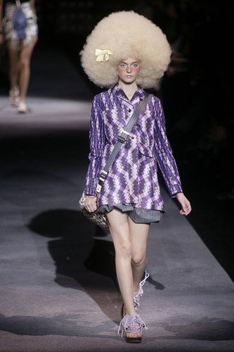 Paris Fashion Week: Louis Vuitton Spring 2010 Paris Fashion Week: Louis Vuitton Spring 2010