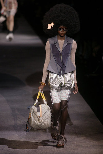 Paris Fashion Week: Louis Vuitton Spring 2010 Paris Fashion Week: Louis Vuitton Spring 2010
