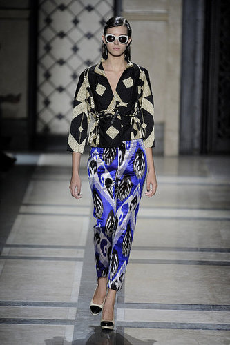 Paris Fashion Week: Dries Van Noten Spring 2010 Paris Fashion Week: Dries Van Noten Spring 2010