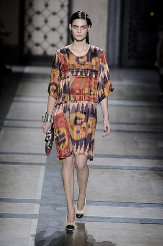 Paris Fashion Week: Dries Van Noten Spring 2010 Paris Fashion Week: Dries Van Noten Spring 2010
