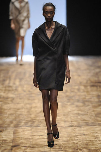 Paris Fashion Week: Giambattista Valli Spring 2010 Paris Fashion Week: Giambattista Valli Spring 2010