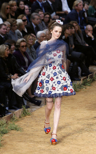 Paris Fashion Week: Chanel Spring 2010 Paris Fashion Week: Chanel Spring 2010