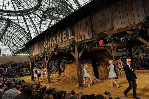 Paris Fashion Week: Chanel Spring 2010 Paris Fashion Week: Chanel Spring 2010