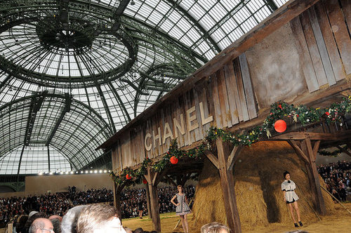 Paris Fashion Week: Chanel Spring 2010 Paris Fashion Week: Chanel Spring 2010