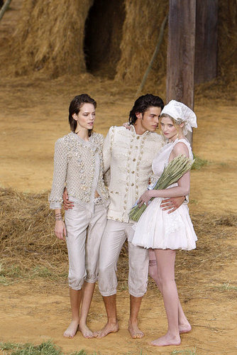 Paris Fashion Week: Chanel Spring 2010 Paris Fashion Week: Chanel Spring 2010